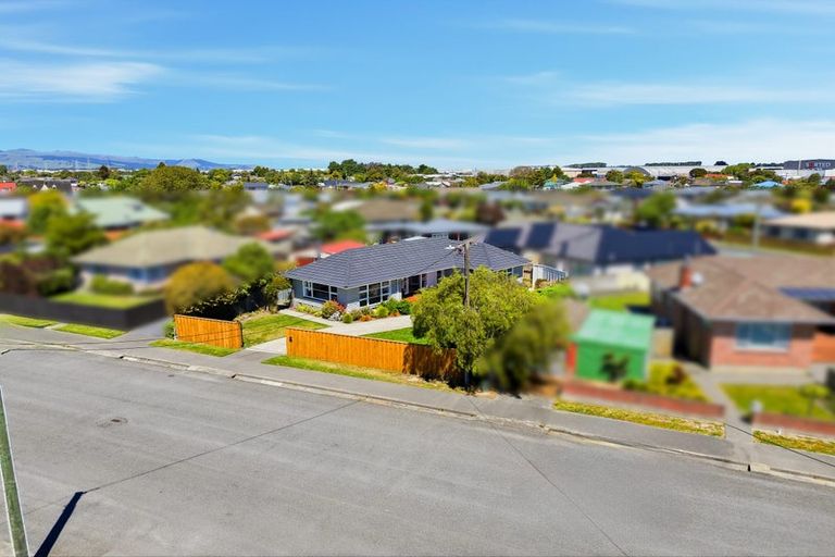 Photo of property in 75 Moffett Street, Islington, Christchurch, 8042