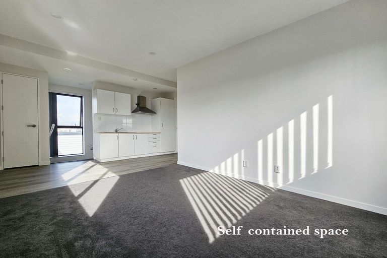 Photo of property in 23 Fredrick Hanson Road, Papakura, 2110