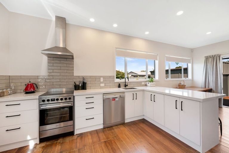 Photo of property in 44 Douglas Mclean Avenue, Marewa, Napier, 4110
