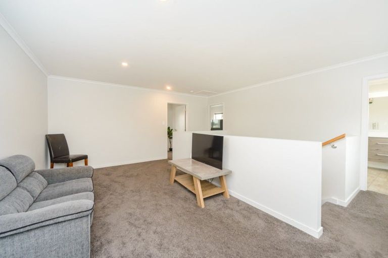 Photo of property in 47 Karina Terrace, Roslyn, Palmerston North, 4414