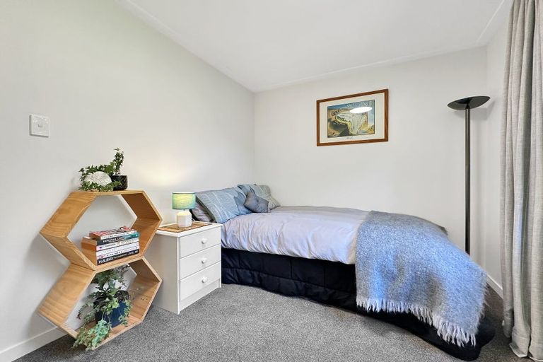 Photo of property in 11 Gibbs Place, Kinloch, Taupo, 3377