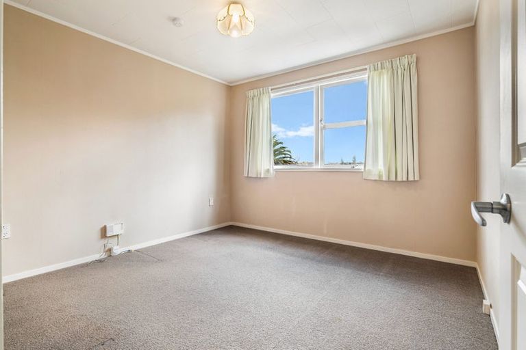 Photo of property in 24 Weza Lane, Kumeu, 0810