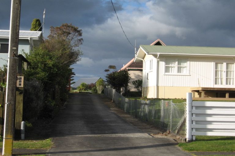 Photo of property in 208b Patuwai Drive, Whangamata, 3620