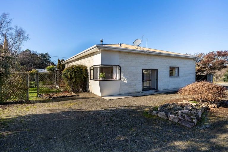 Photo of property in 93 Tiverton Street, Palmerston, 9430