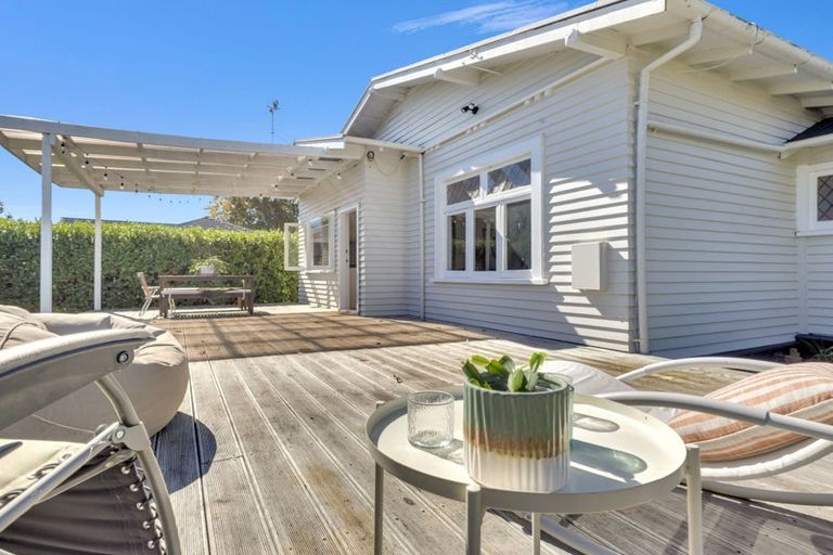 Photo of property in 126e Napier Road, Havelock North, 4130