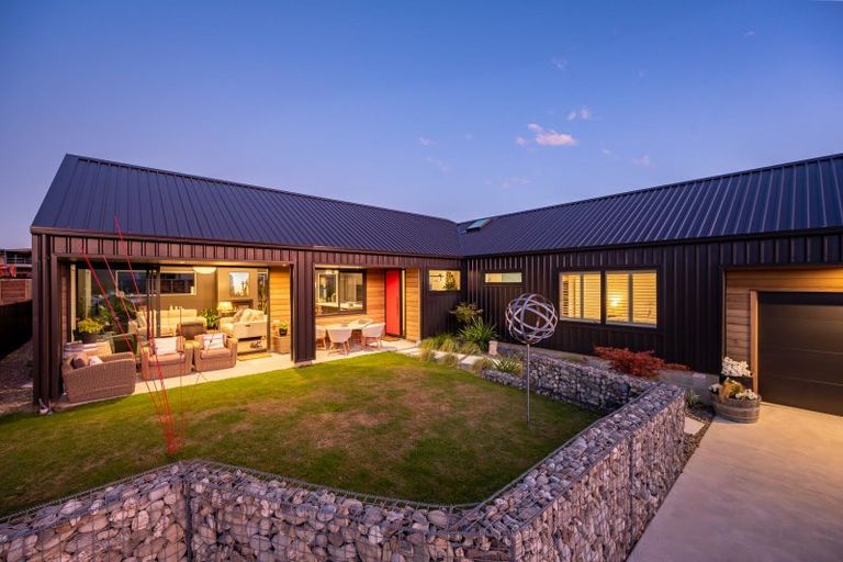 Photo of property in 42b Farrant Drive, Wanaka, 9305