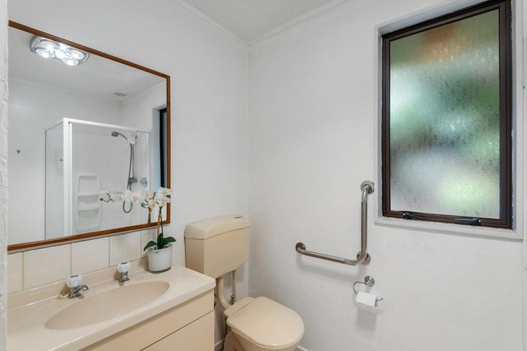 Photo of property in 10 Lindores Street, Addington, Christchurch, 8024