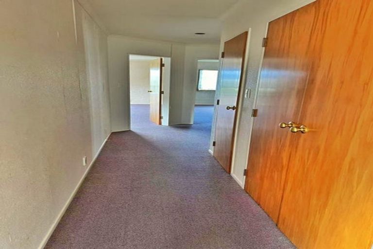 Photo of property in 171a Broderick Road, Johnsonville, Wellington, 6037