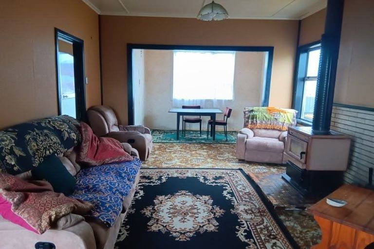 Photo of property in 42 Blackwater Street, Bluff, 9814
