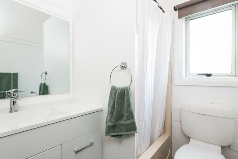 Photo of property in 1 Queens Drive, Saint Kilda, Dunedin, 9012