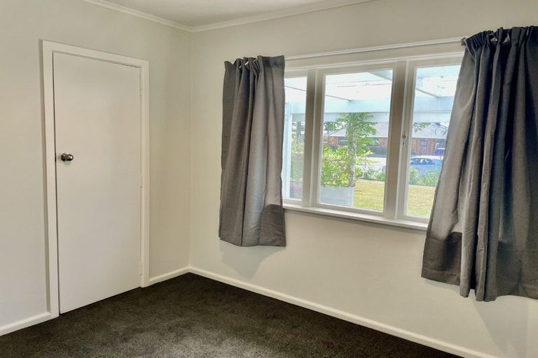 Photo of property in 15 Eton Street, Taradale, Napier, 4112