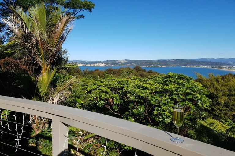 Photo of property in 13 Cooks Lookout, Whitianga, 3510