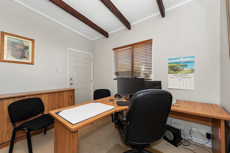 Photo of property in 9 Bellwood Place, Chartwell, Hamilton, 3210