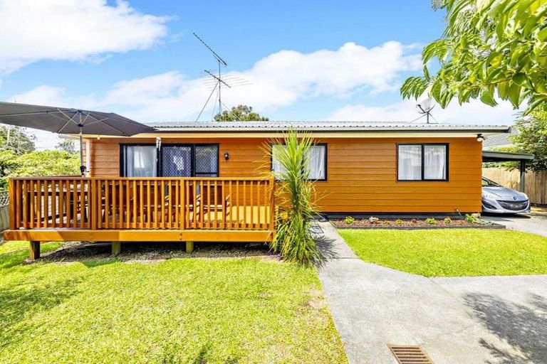 Photo of property in 2/19 Mountfort Street, Manurewa, Auckland, 2102