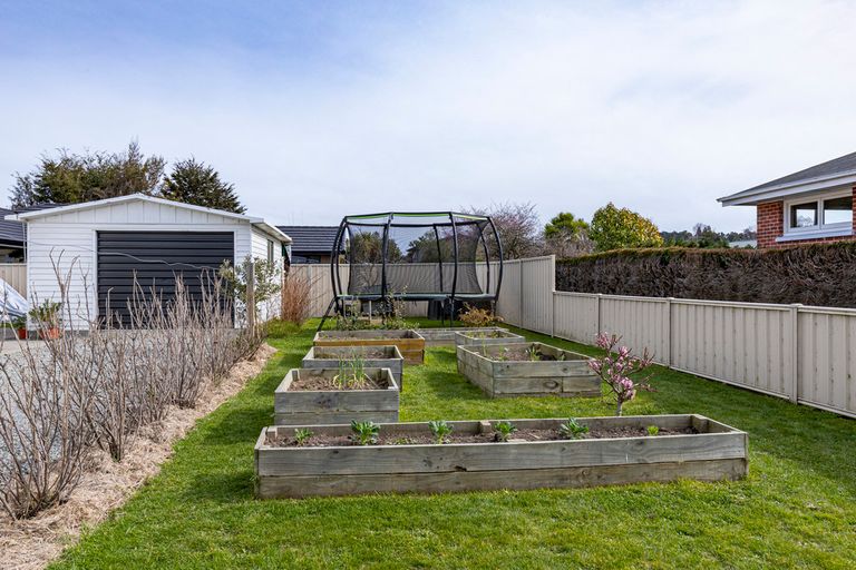 Photo of property in 36 Connolly Street, Geraldine, 7930