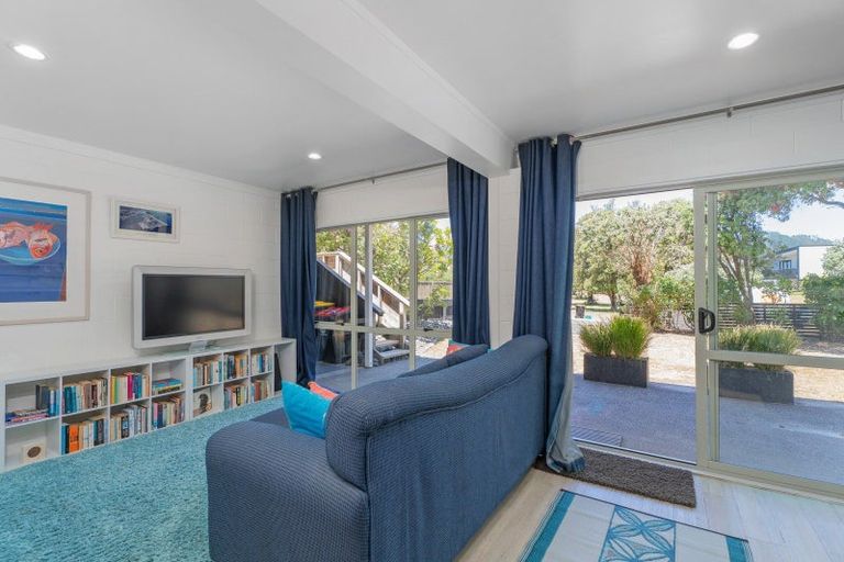 Photo of property in 13 Prescott Place, Pauanui, Hikuai, 3579