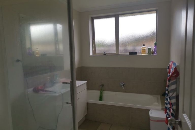 Photo of property in 14 Nykki Place, Papakura, 2110