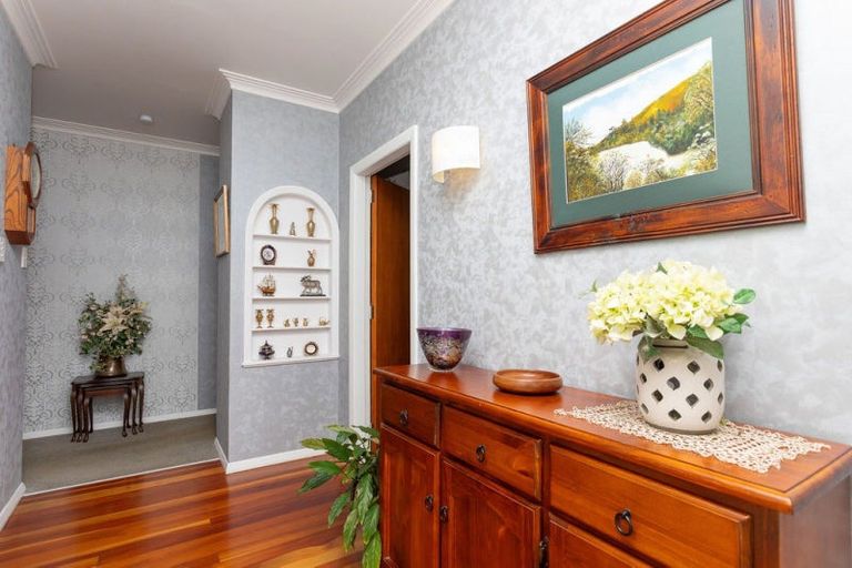 Photo of property in 29 Guy Street, Dannevirke, 4930