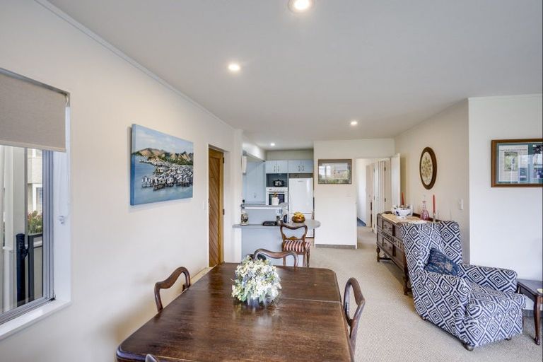 Photo of property in 3/184 Charles Street, Westshore, Napier, 4110