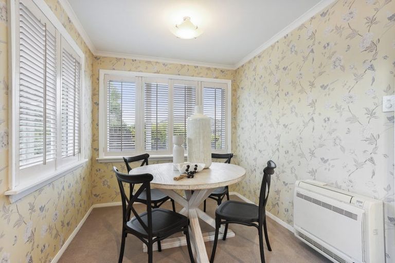 Photo of property in 197a Main North Road, Redwood, Christchurch, 8051