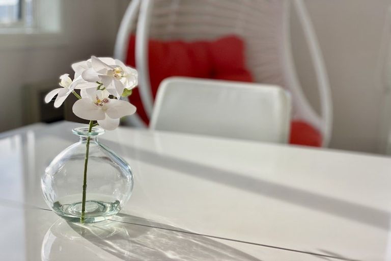 Photo of property in 107f2 Allington Road, Karori, Wellington, 6012