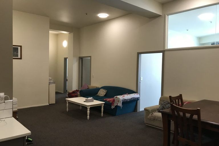 Photo of property in Luxford Villas, 116/72u Herald Street, Berhampore, Wellington, 6023