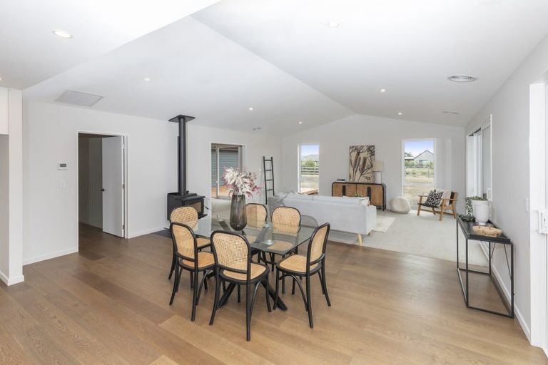 Photo of property in 139 Silver Peaks Drive, West Melton, 7618