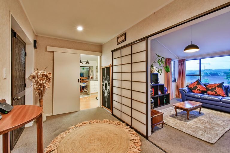 Photo of property in 9 Hazeldene Place, Opaheke, Papakura, 2113