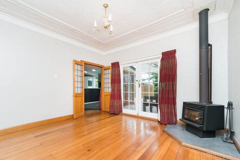 Photo of property in 68 Rangitane Street, Palmerston North, 4414