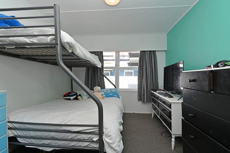 Photo of property in 65 Freyberg Avenue, Tamatea, Napier, 4112