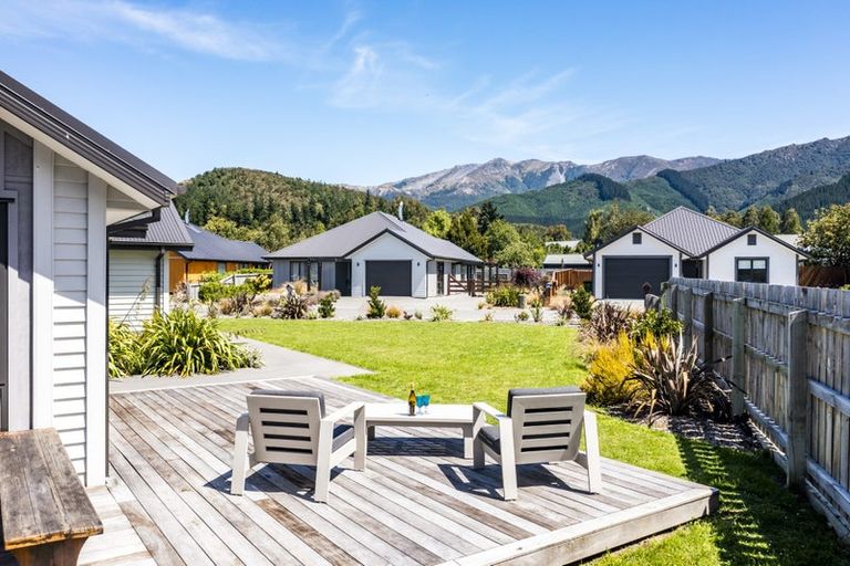 Photo of property in 5 Dumblane Way, Hanmer Springs, 7334