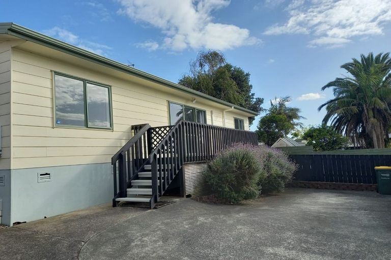 Photo of property in 19a Kayes Road, Pukekohe, 2120