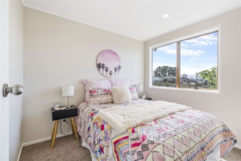 Photo of property in 1/14 Catkin Crescent, Papatoetoe, Auckland, 2025