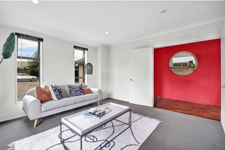 Photo of property in 33 Kotare Avenue, Rangiora, 7400