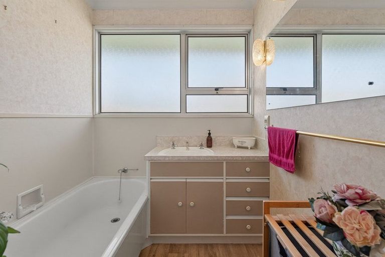 Photo of property in 285 Otumoetai Road, Otumoetai, Tauranga, 3110