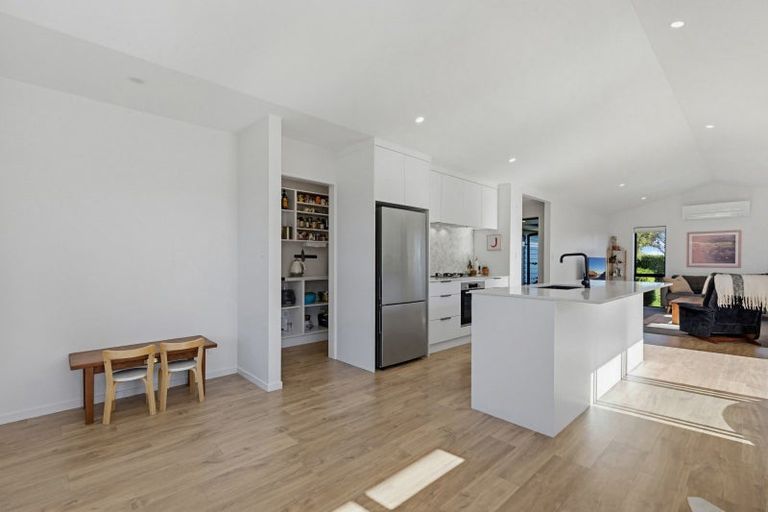 Photo of property in 22 Tauroa Drive, Tuakau, 2121