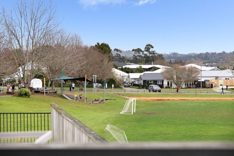 Photo of property in 34 Richardson Road, Omokoroa, 3114