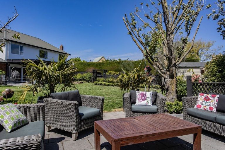 Photo of property in 6 Fairview Briars, Rangiora, 7400