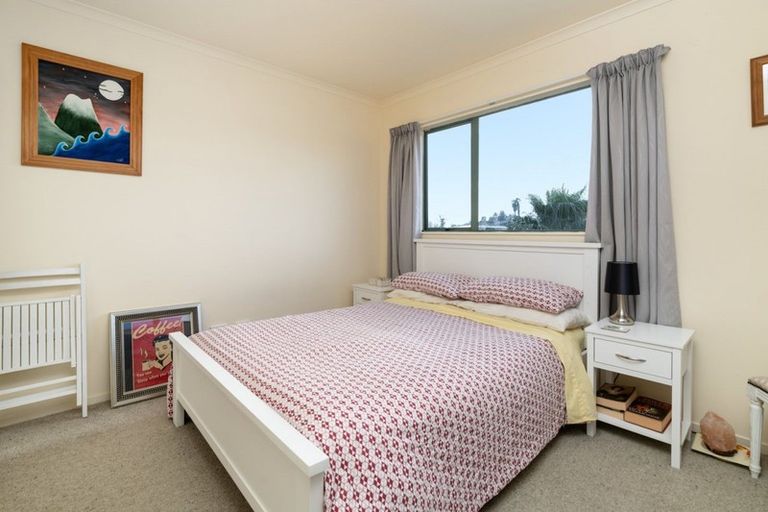 Photo of property in 7 Lagoon Place, Poike, Tauranga, 3112