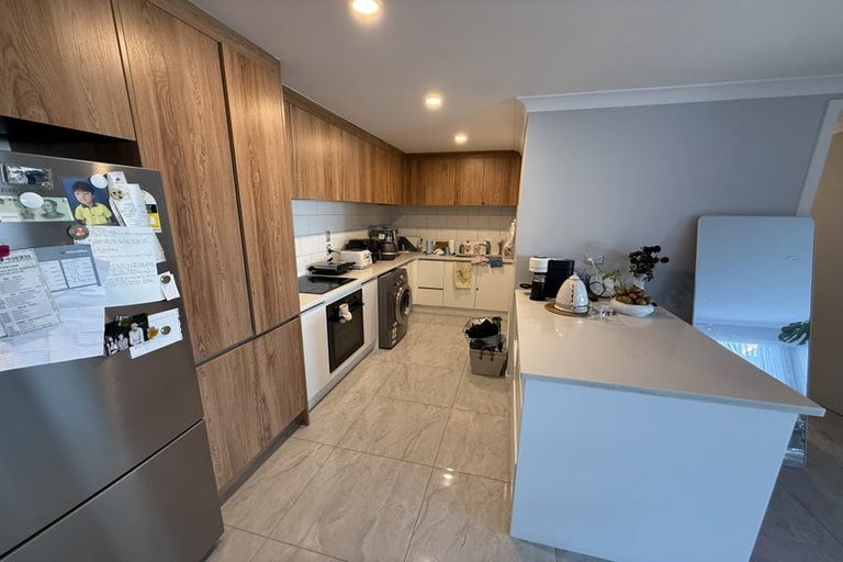 Photo of property in 34 Richards Avenue, Forrest Hill, Auckland, 0620