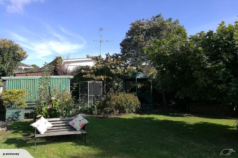 Photo of property in 3 Grierson Place, Pukekohe, 2120