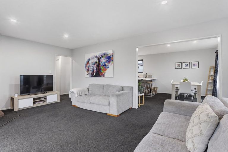 Photo of property in 10 Bowie Drive, Woodend, 7610