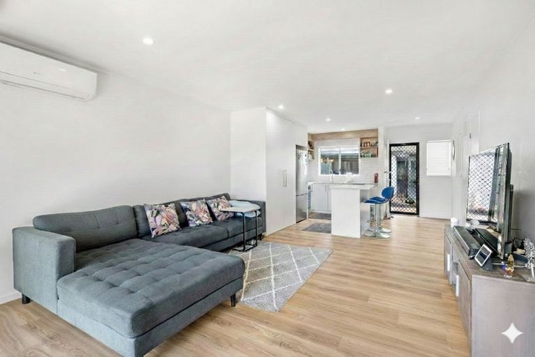 Photo of property in 3/43 Rimu Street, New Lynn, Auckland, 0600