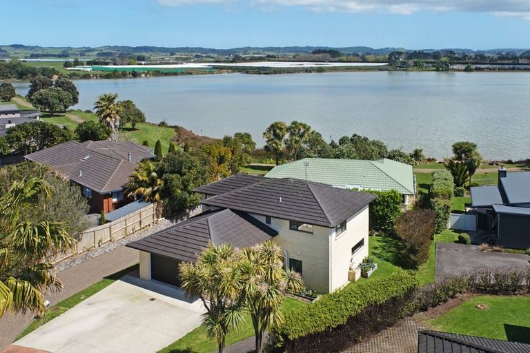 Photo of property in 114f Sandspit Road, Waiuku, 2123