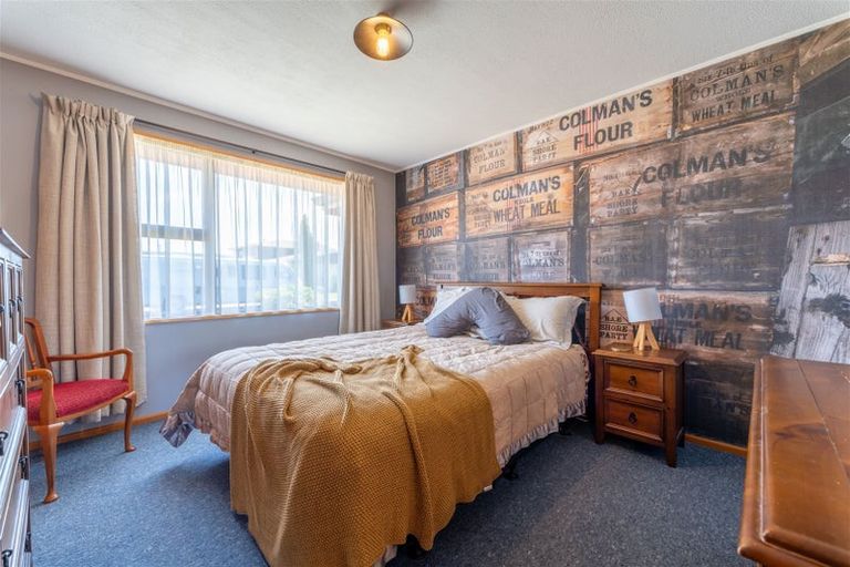 Photo of property in 52 Salisbury Crescent, Oamaru North, Oamaru, 9400