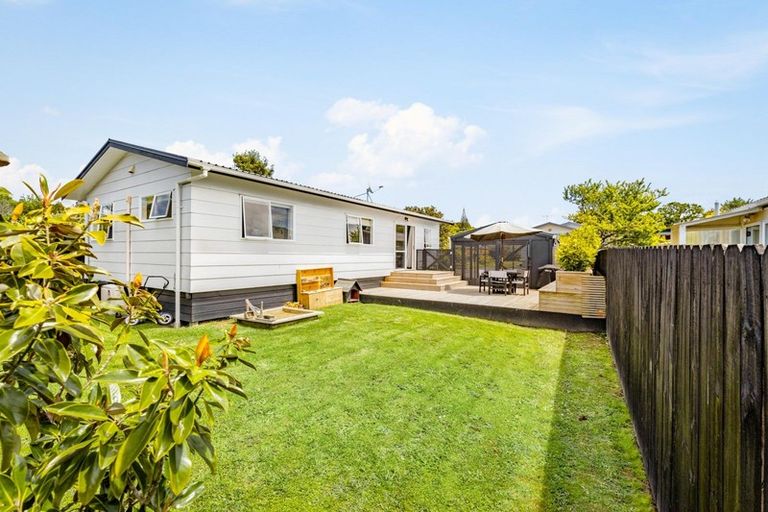 Photo of property in 42a Rautawhiri Road, Helensville, 0800