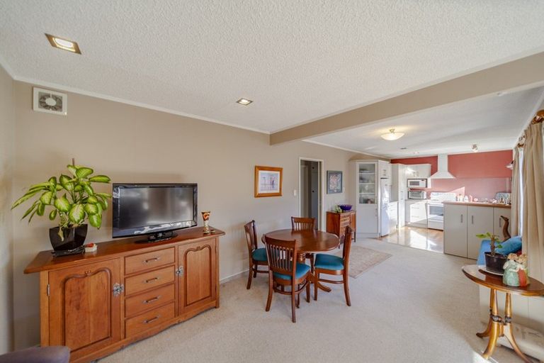 Photo of property in 11a Goodger Street, Waipukurau, 4200