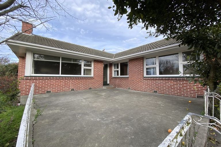 Photo of property in 14 Springhill Street, Avonhead, Christchurch, 8042