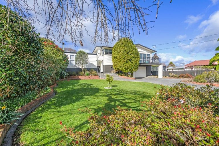 Photo of property in 23 Grey Street, Marton, 4710