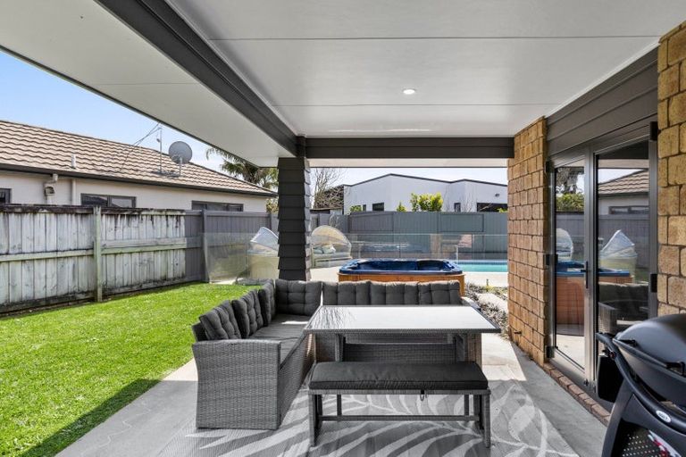 Photo of property in 115 Saint James Drive, Huntington, Hamilton, 3210